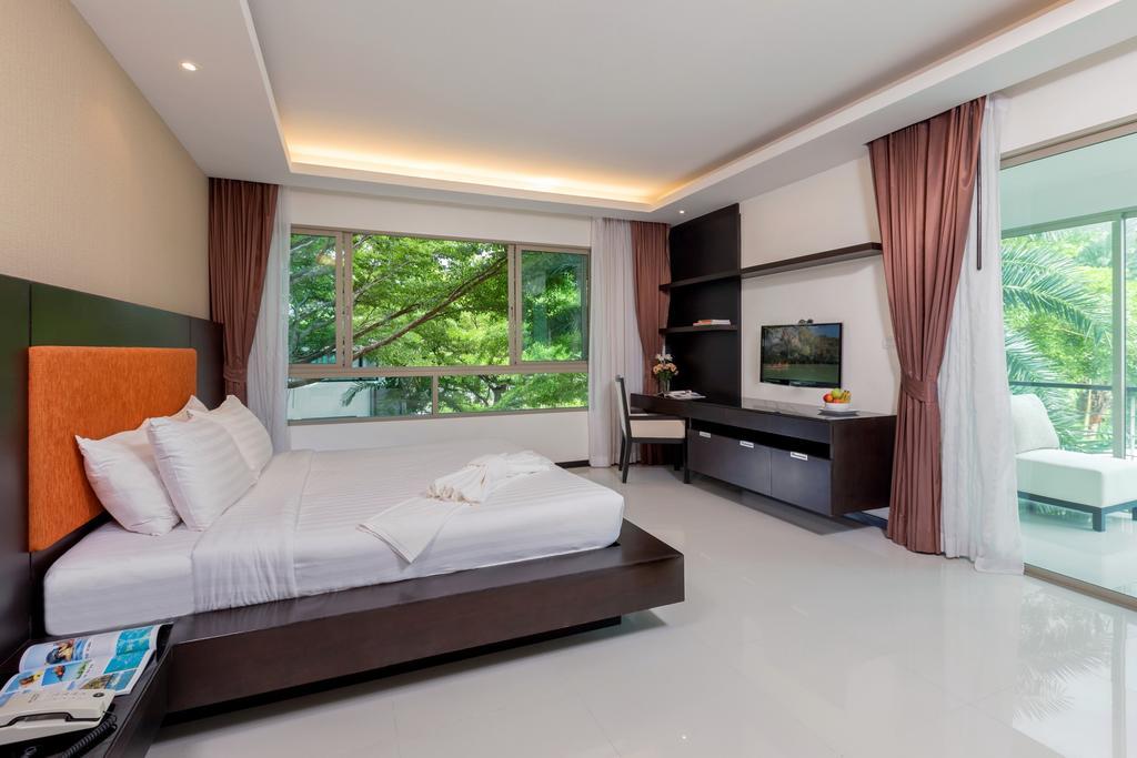 The Regent ​Phuket ​Serviced Apartment ​Kamala ​Beach Esterno foto